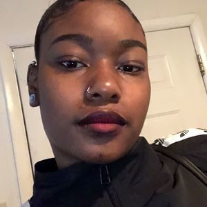 Meet your Posher, Tiara